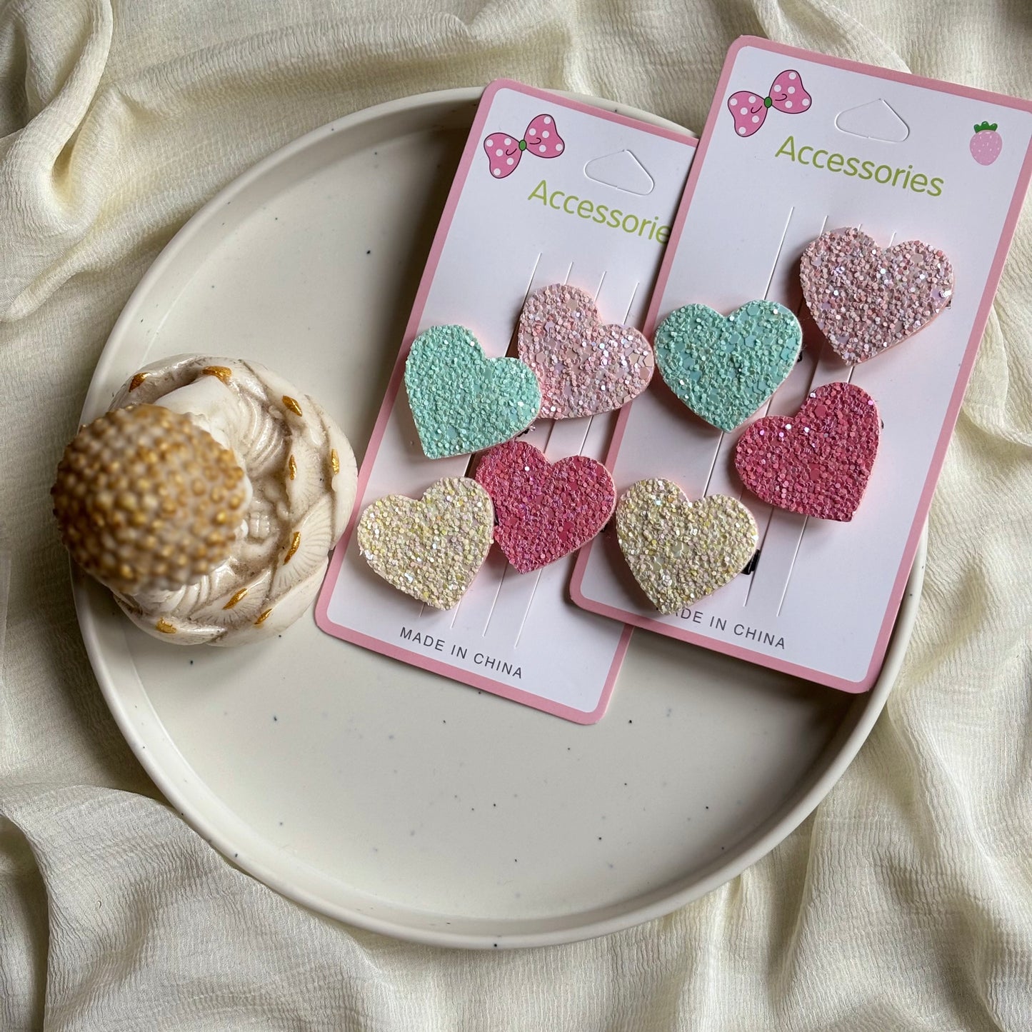 Glittery Heart pins - Set of 4