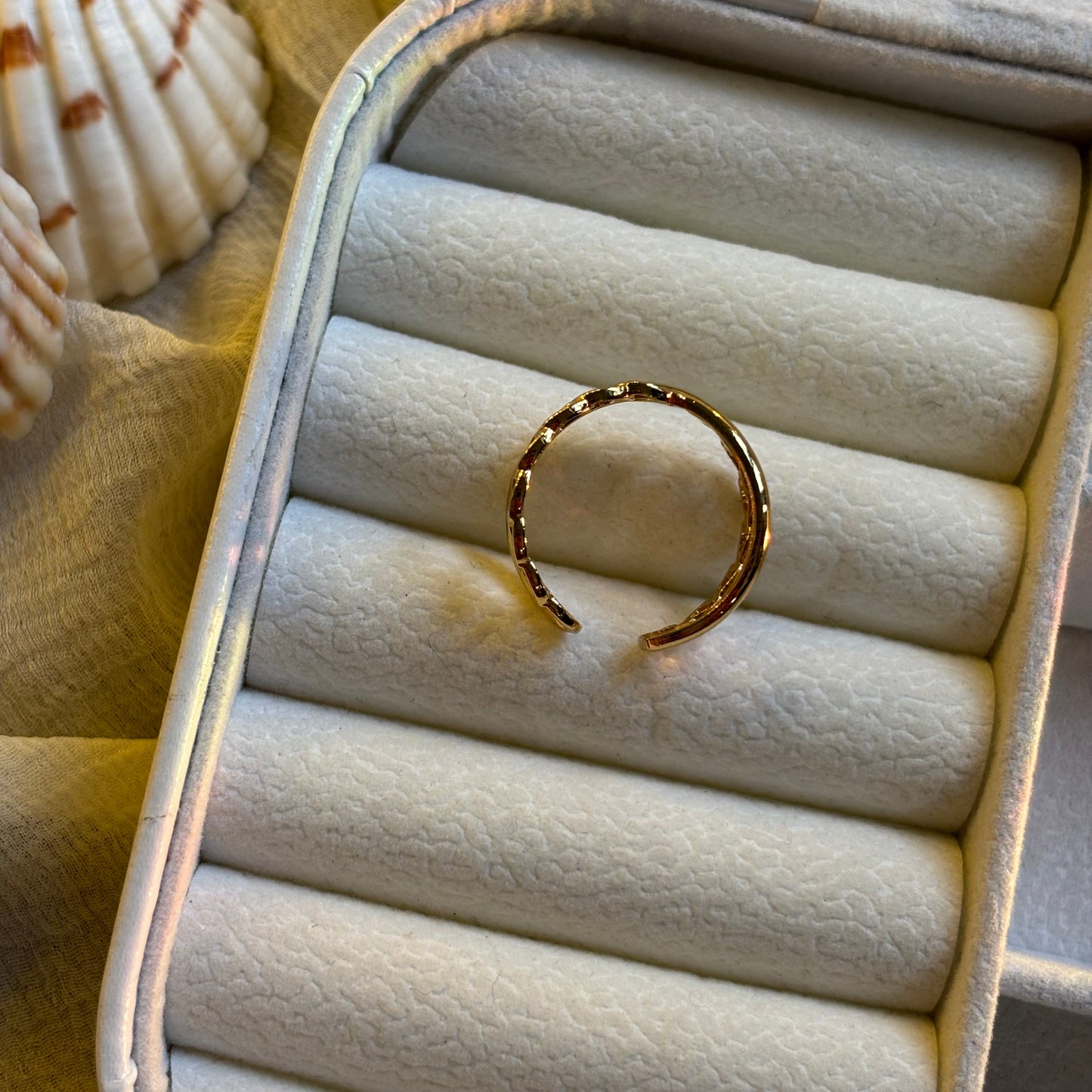 Criss Cross Adjustable Ring