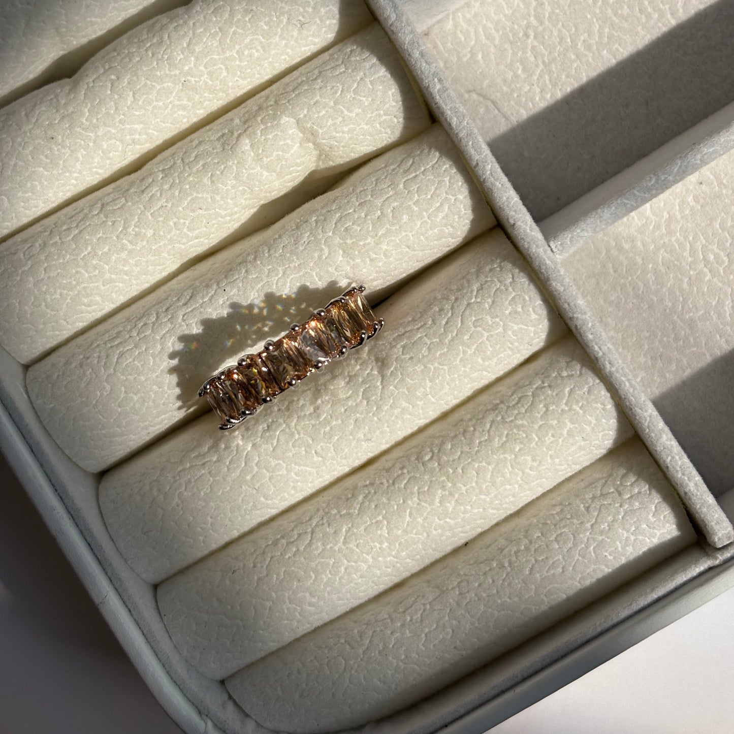 Honey Baguette Adjustable
