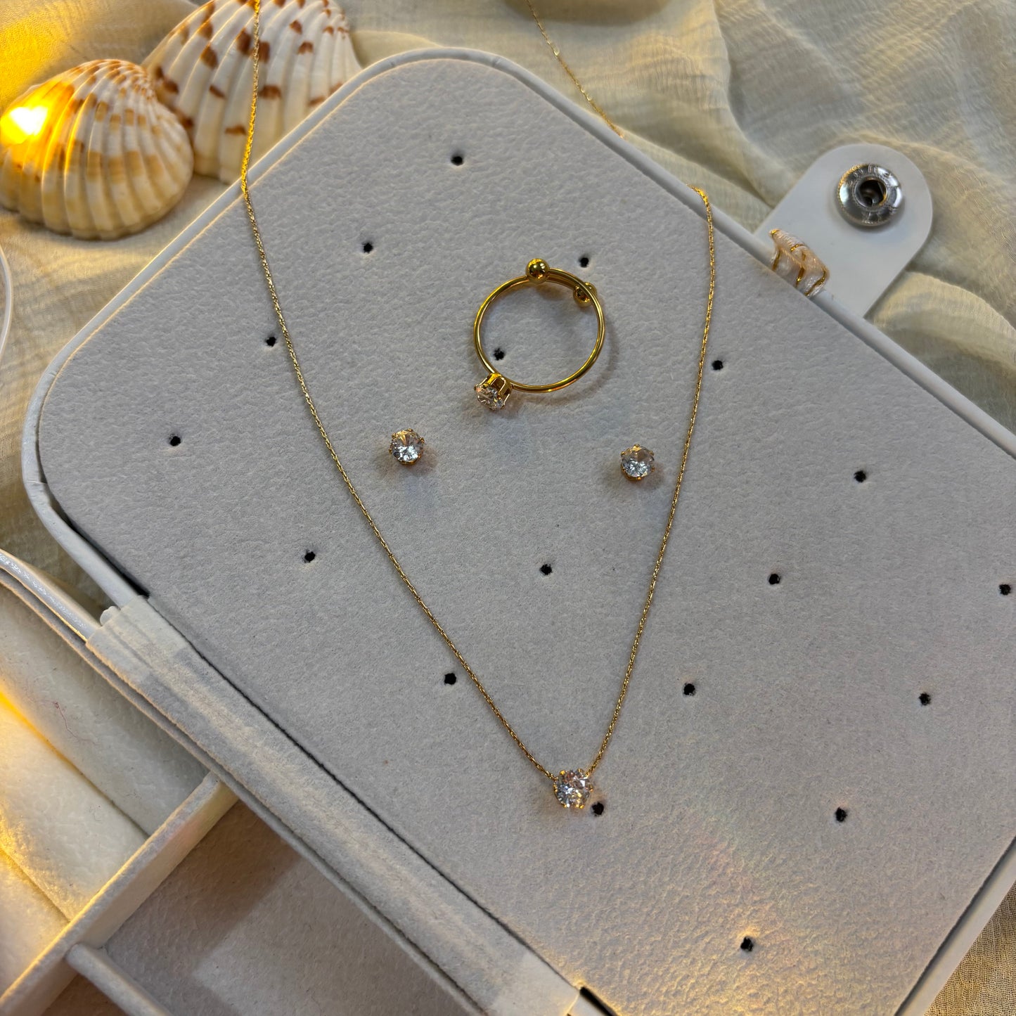 Solitaire 3-in-1 pendant set