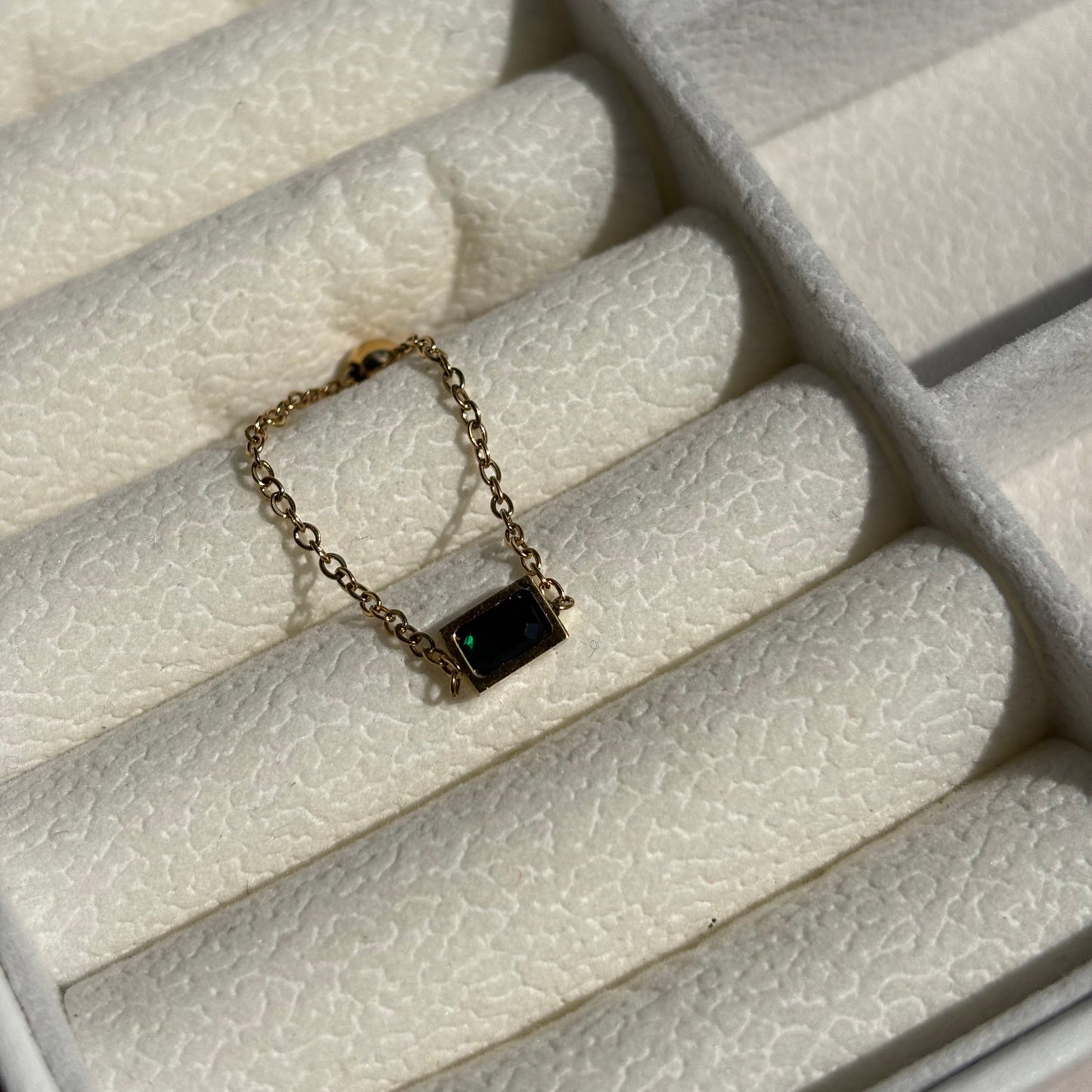 Verde Luxe Chain Ring