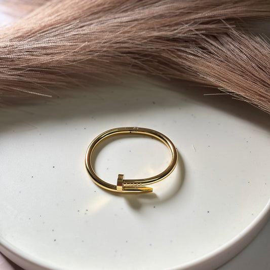 Nail Bracelet